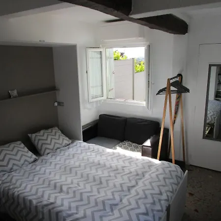 Helios Homestay