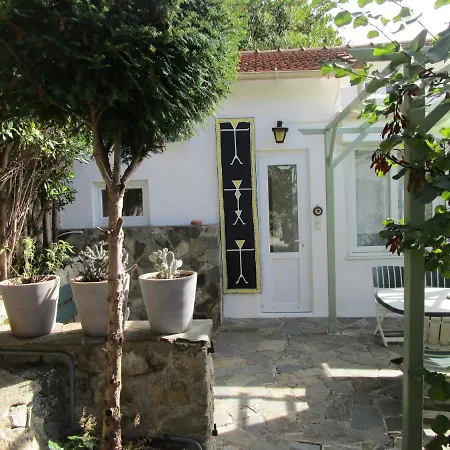 Helios Homestay